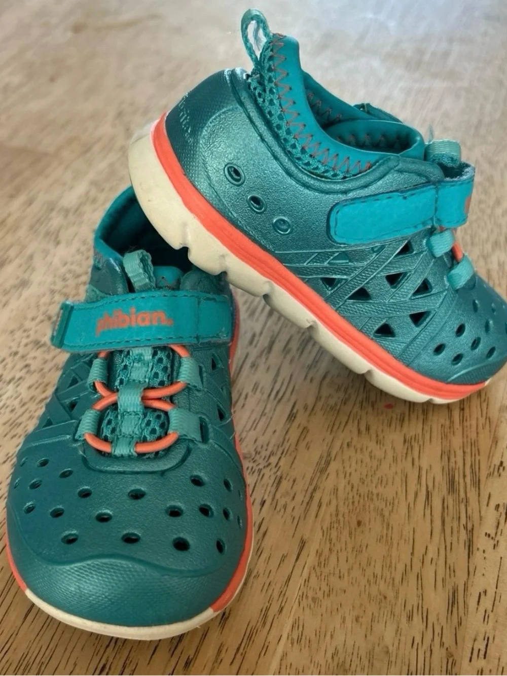Made Play by Stride Rite Water Shoes, Glently used, Size 5.5, Turquoise.